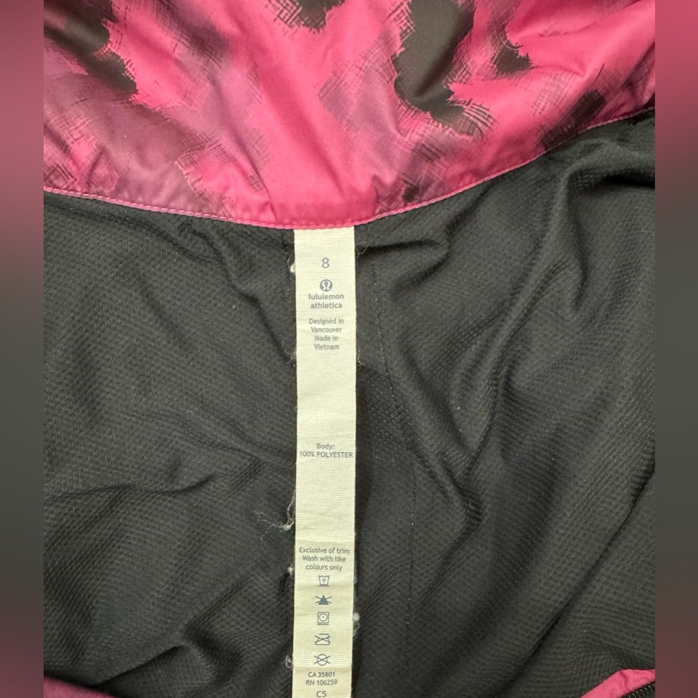 Lululemon Vent It Out Windbreaker Jacket - Picture 11 of 11